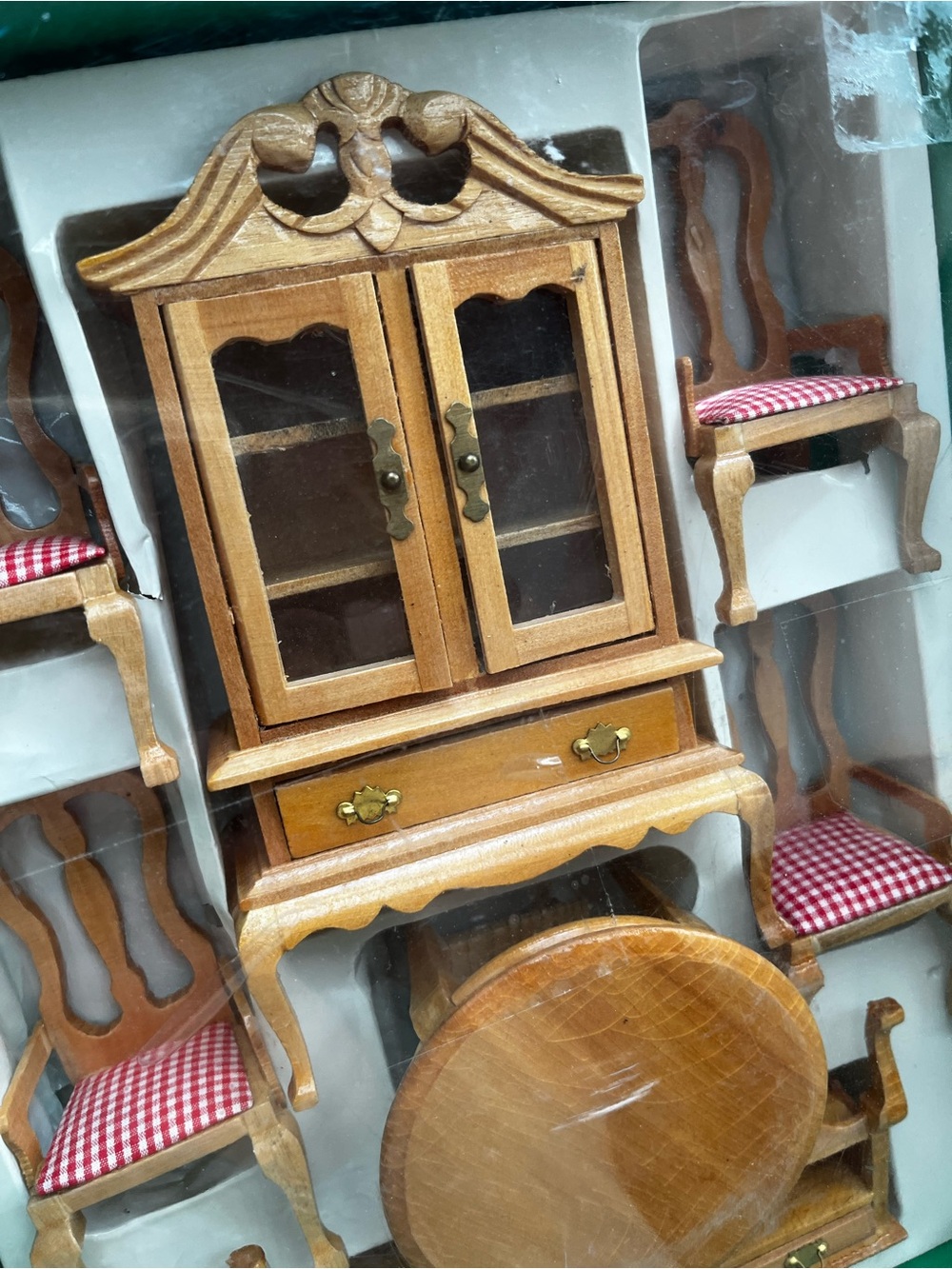 Vtg Albert E. Price 7-piece wooden dining room dollhouse furniture set COMPLETE - Picture 4 of 10